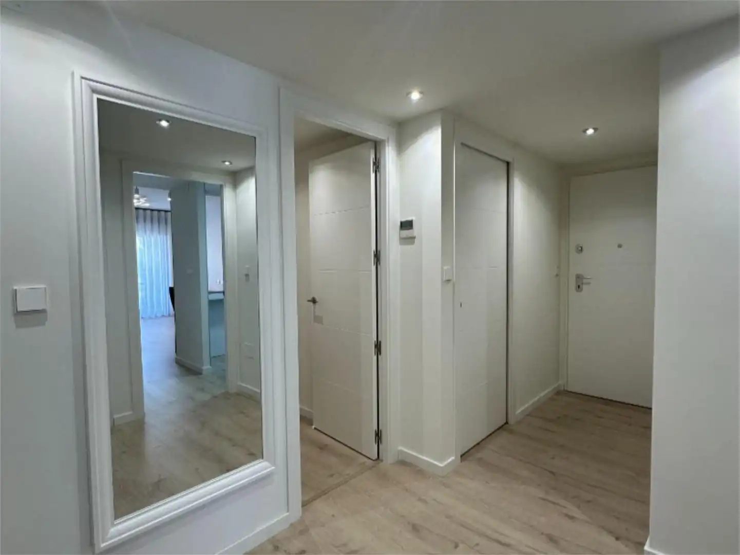 Wohnung zur Miete in  Murcia Capital mit Klimaanlage und Terrasse