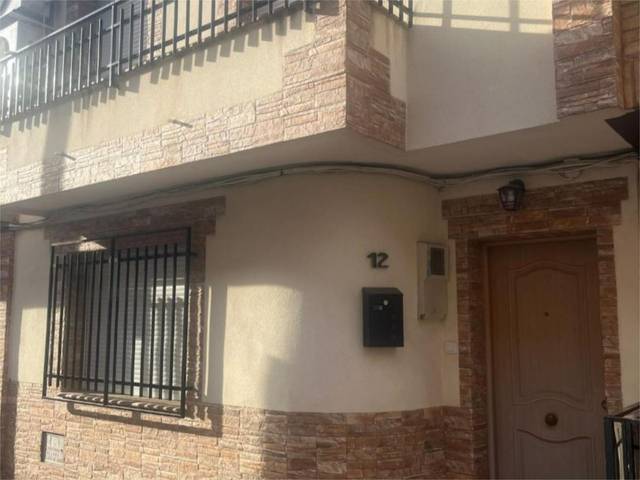 Casa adosada en Alquiler en Calle Tres Cruces, 12 en Las Tres Cruces