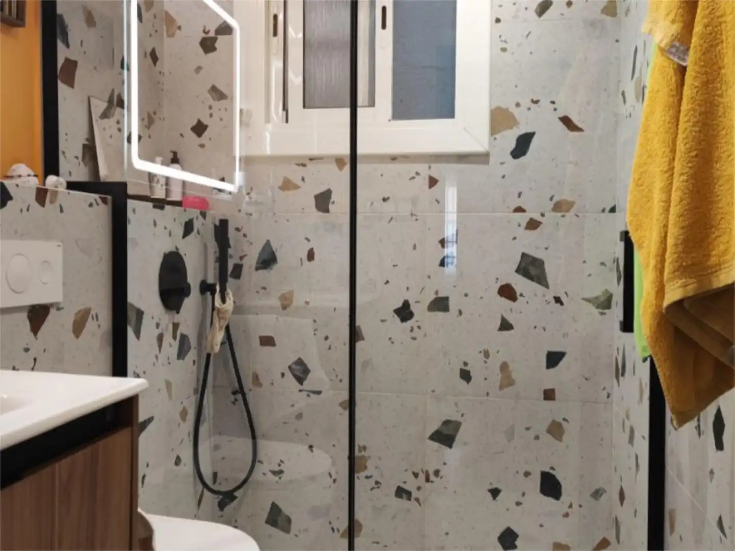 Wohnung zum Verkauf in Carrer de Santiago, 30, Artigues Badezimmer von Wohnung zum Verkauf in Badalona mit Balkon