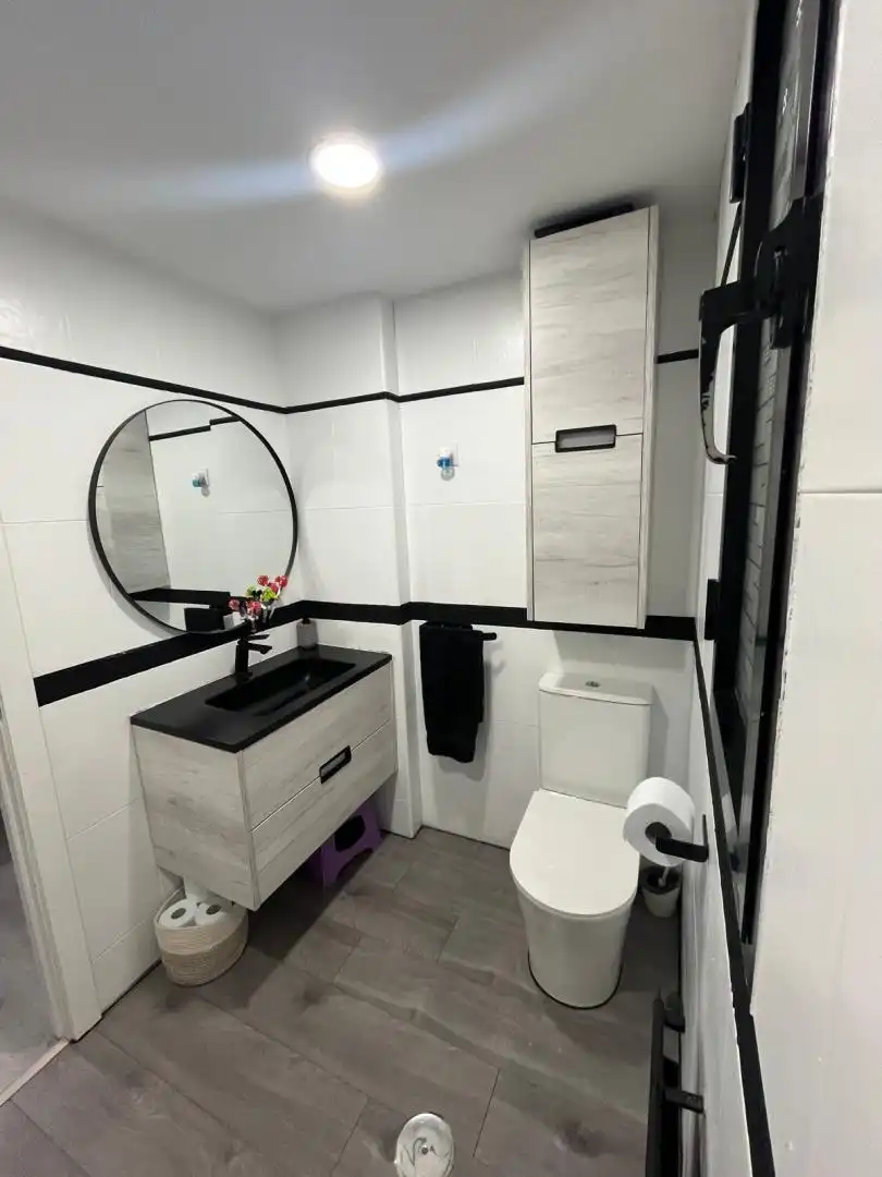 Piso en venta en Calle Cañada, 67, Cañada - Mancha Amarilla Baño de Piso en venta en Torrejón de Ardoz con Aire acondicionado, Piscina y Balcón