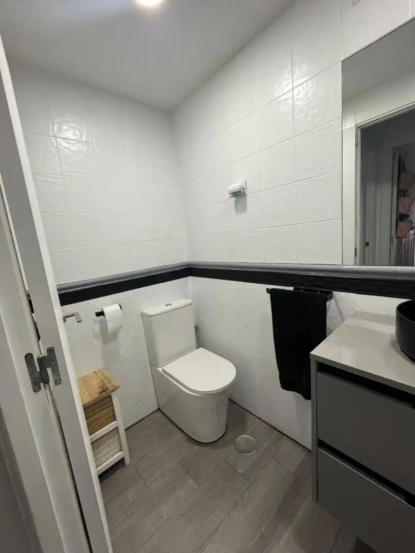 Piso en venta en Calle Cañada, 67, Cañada - Mancha Amarilla Baño de Piso en venta en Torrejón de Ardoz con Aire acondicionado, Piscina y Balcón