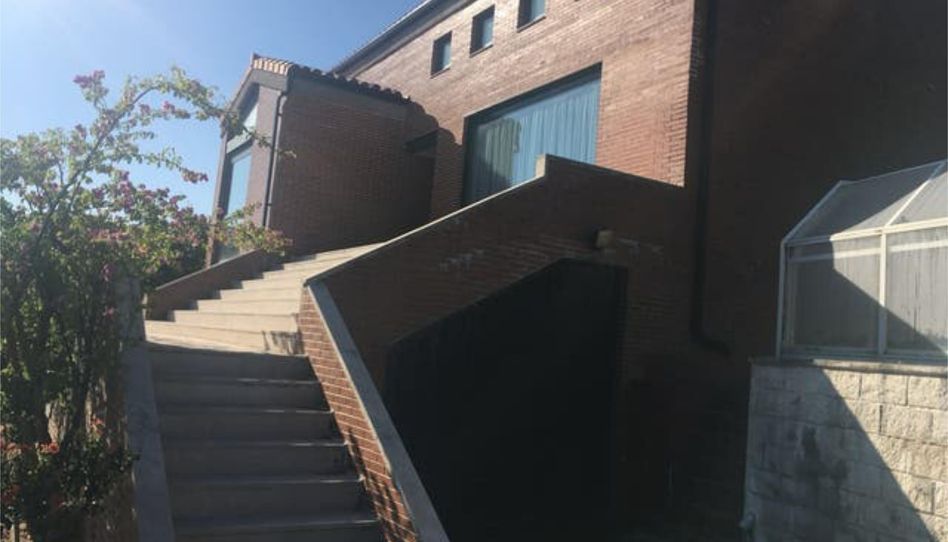 Casa adosada en venda a Ajo, Bareyo - imatge 1 Foto 1 de Casa adosada en venda a Ajo, Bareyo