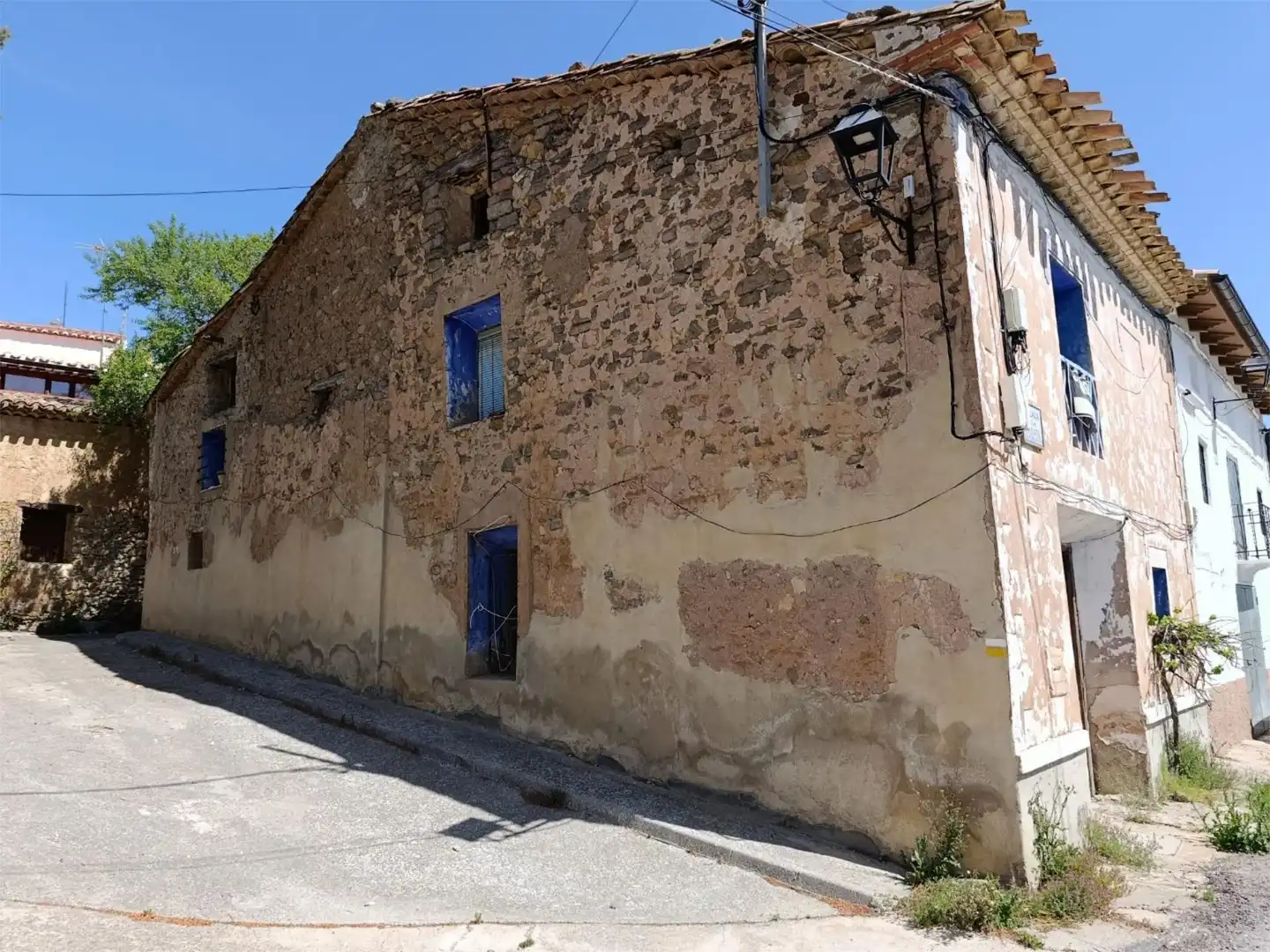Vista exterior de Pis en venda en Manzanera amb Traster i Balcó