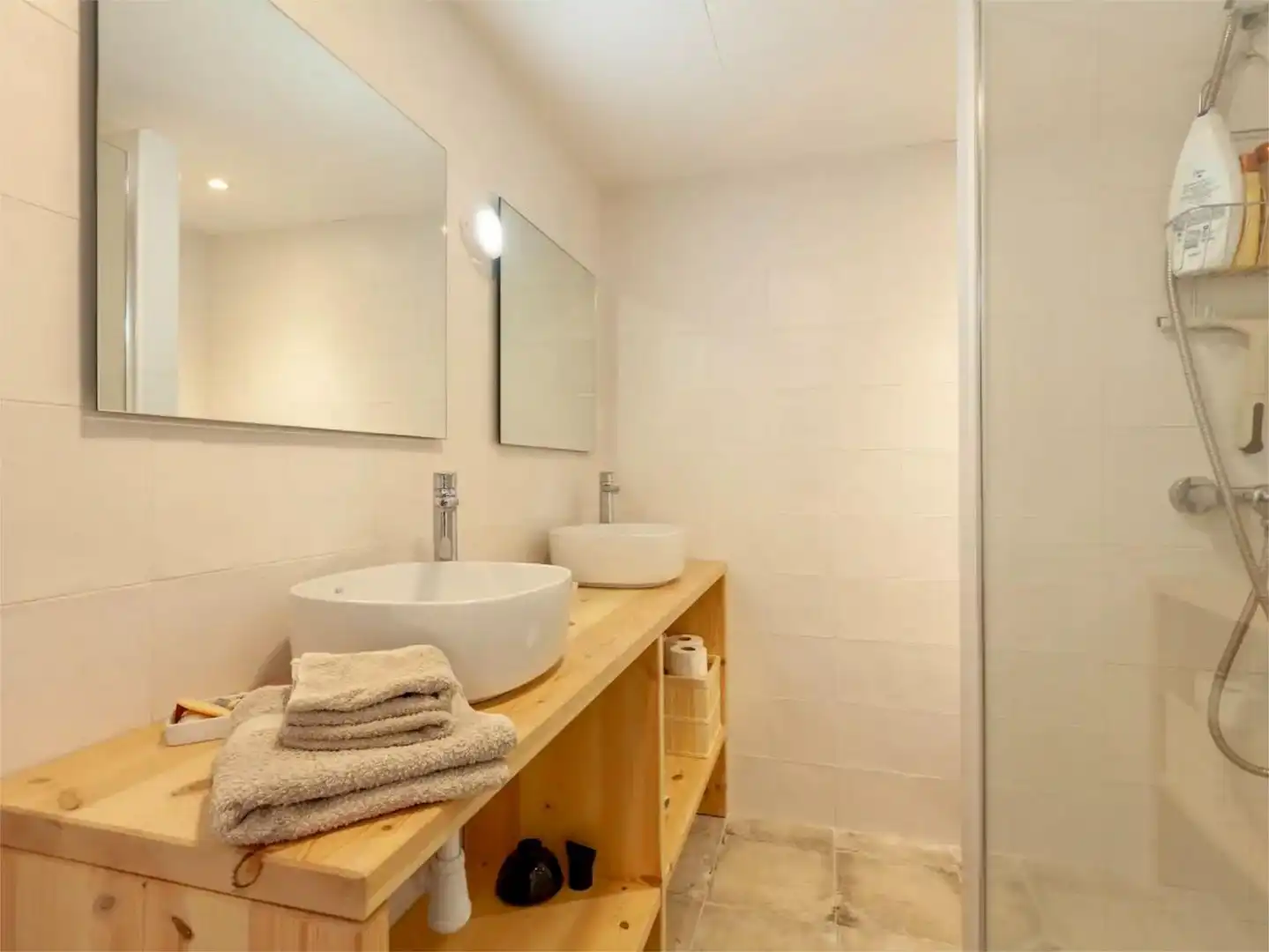 Casa adosada en venta en Carreró de Sant Antoni, 13, Centre Baño de Casa adosada en venta en Torredembarra con Terraza y Balcón