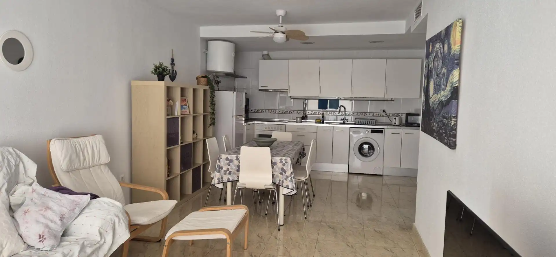 Wohnung zur Miete in Paseo de Los Rosales, 53, Las Lomas - Las Yucas Küche von Wohnung zur Miete in Águilas mit Klimaanlage und Terrasse