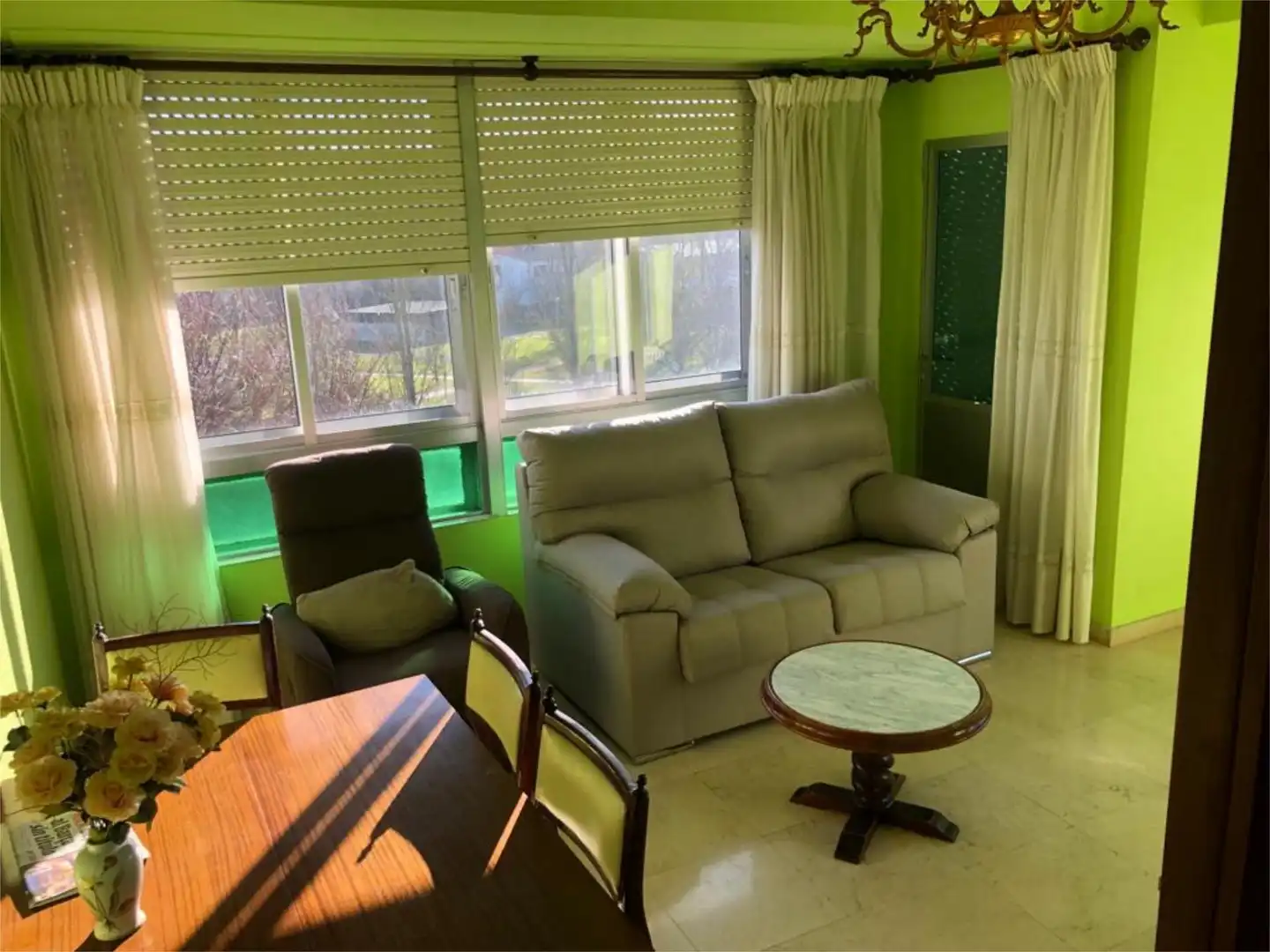 Living room of Flat for rent in Ferrol  with Parquet flooring, Terrace and Furnished