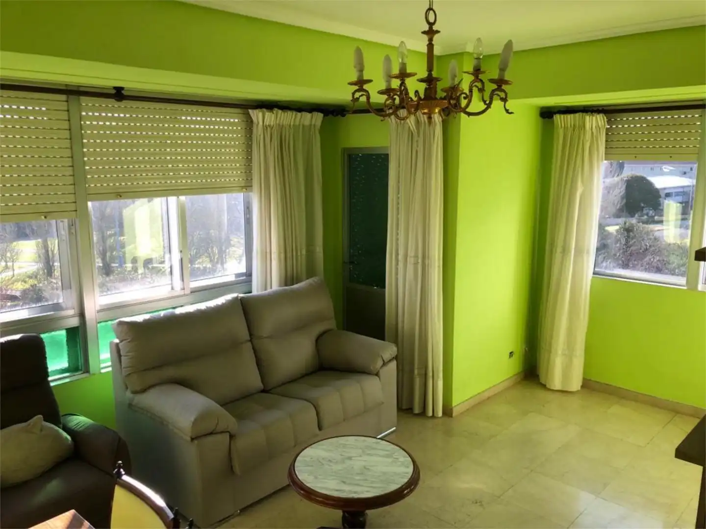 Living room of Flat for rent in Ferrol  with Parquet flooring, Terrace and Furnished