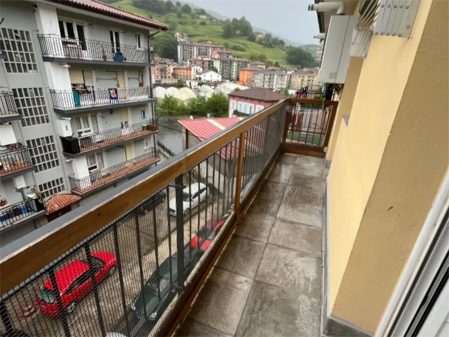 Piso en venta en Emeterio Arrese Kalea, 1, Ibarra Terraza de Piso en venta en Ibarra con Balcón