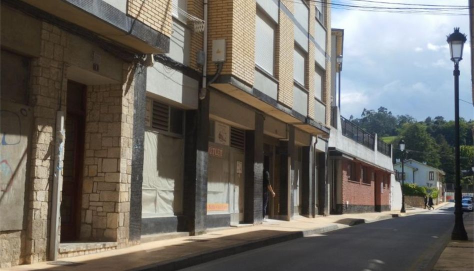 Piso en venta en Calle Maestro Sama, 3, Navia, Asturias - imagen 1 Foto 1 de Piso en venta en Calle Maestro Sama, 3, Navia, Asturias