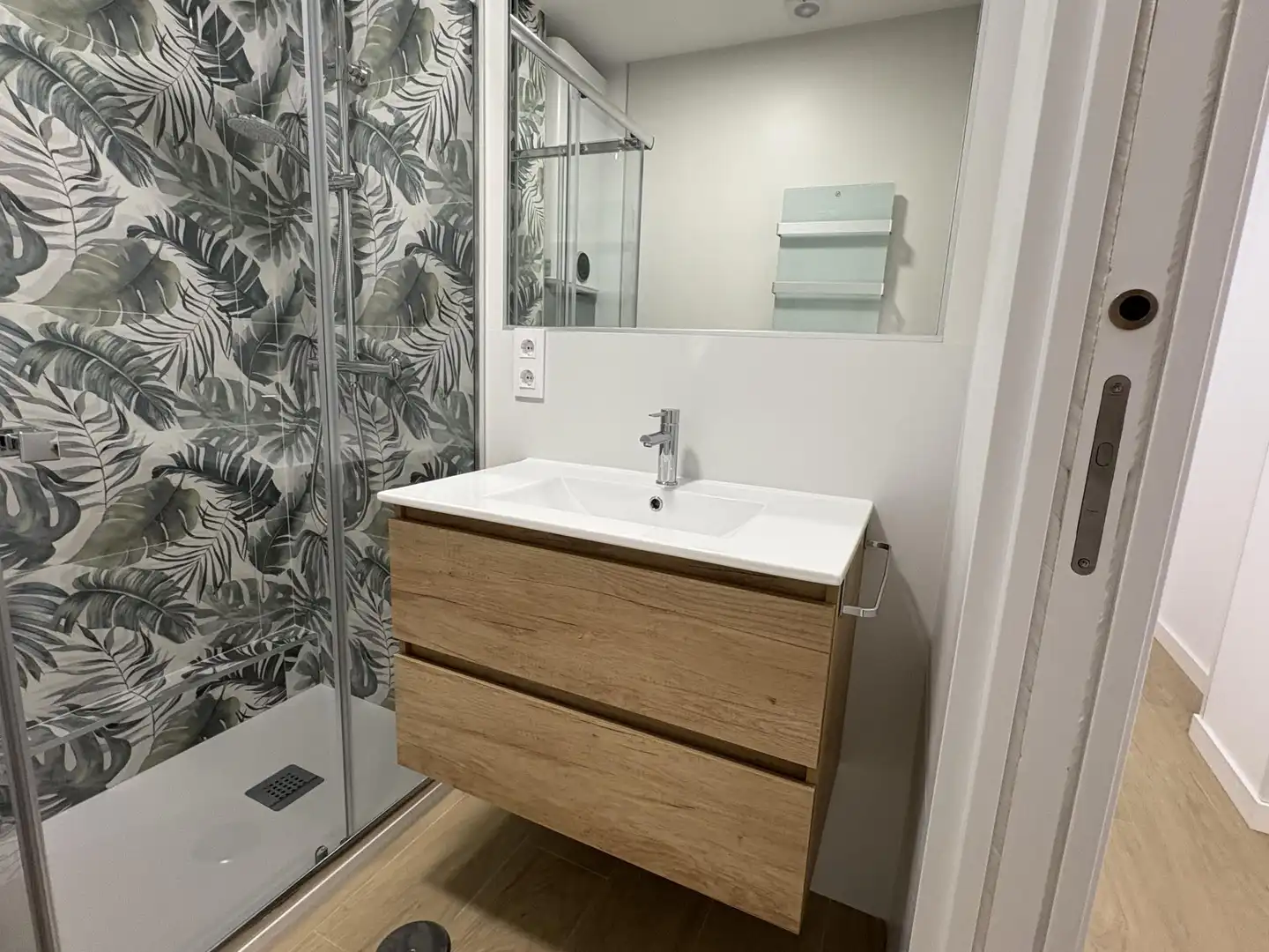 Bathroom of Flat for sale in  Madrid Capital  with Air Conditioner