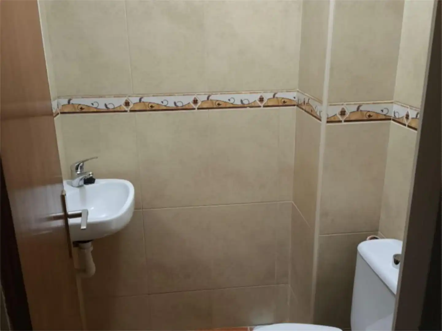 Baño de Piso en venta en  Madrid Capital con Terraza y Balcón