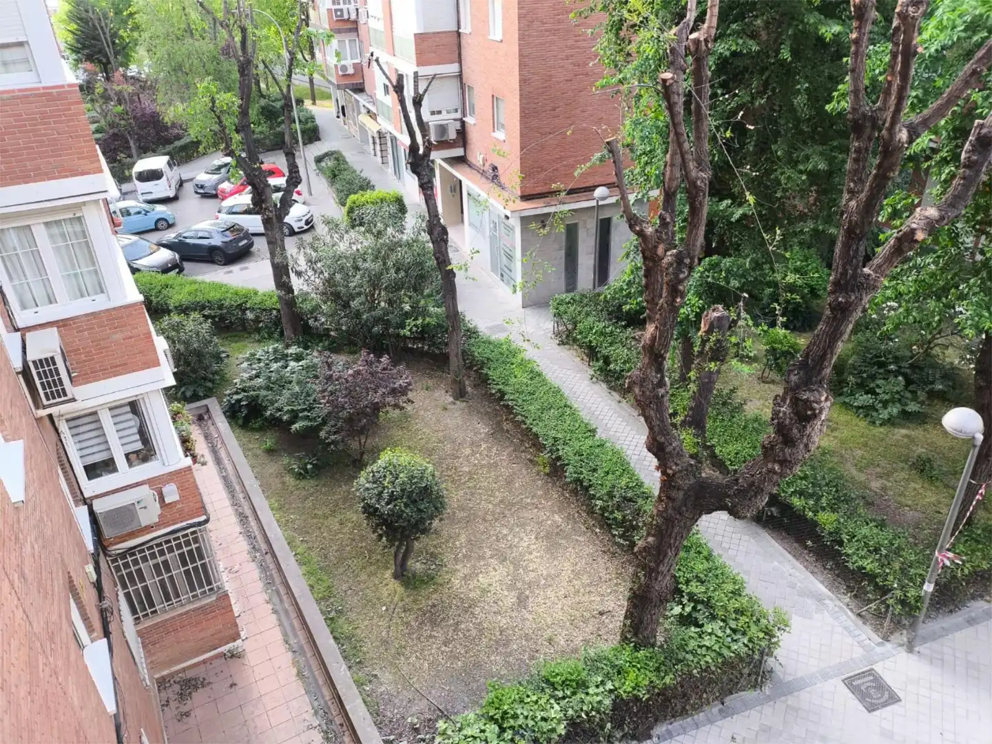Vista exterior de Piso en venta en  Madrid Capital con Terraza y Balcón