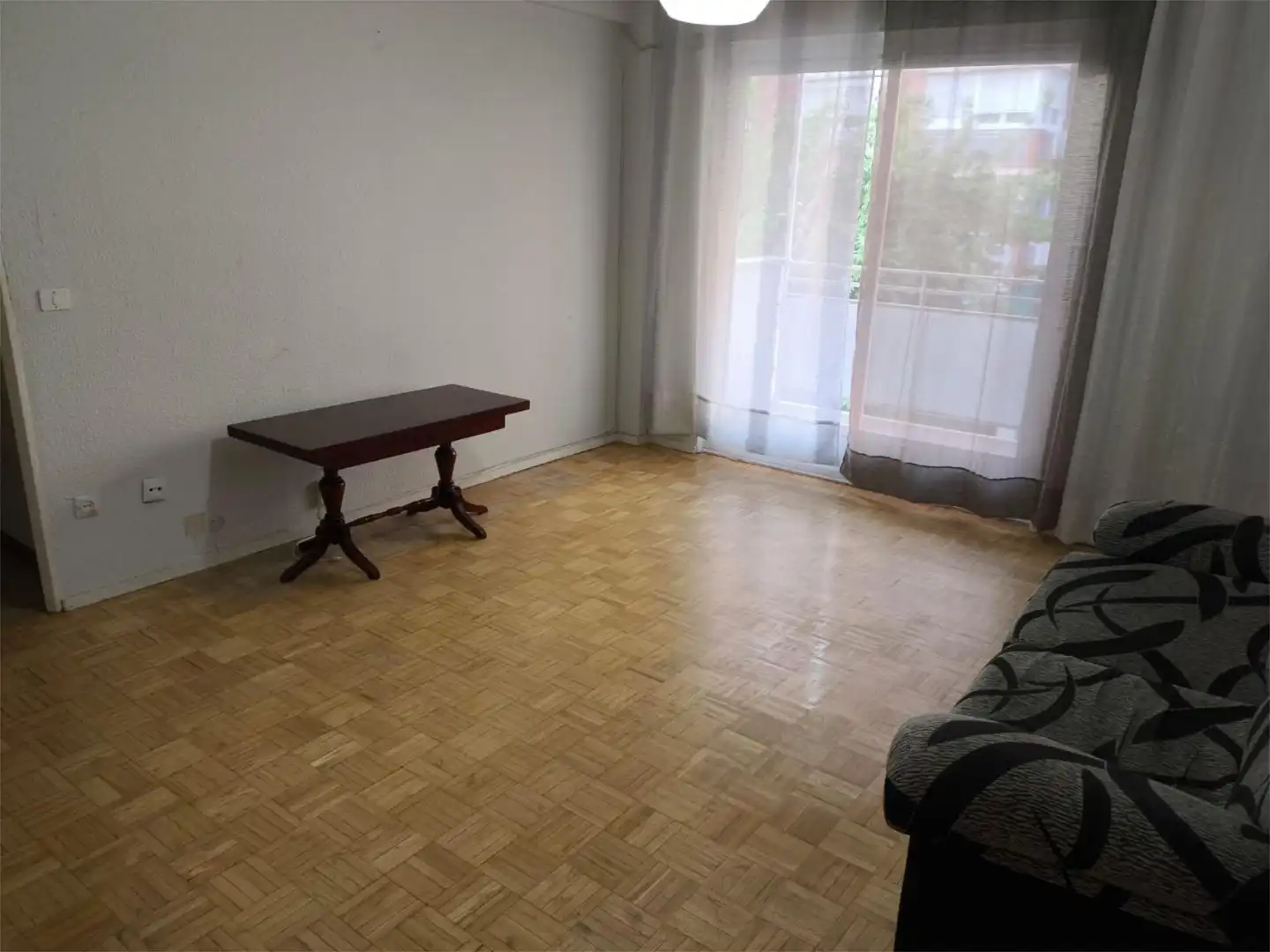Sala de estar de Piso en venta en  Madrid Capital con Terraza y Balcón