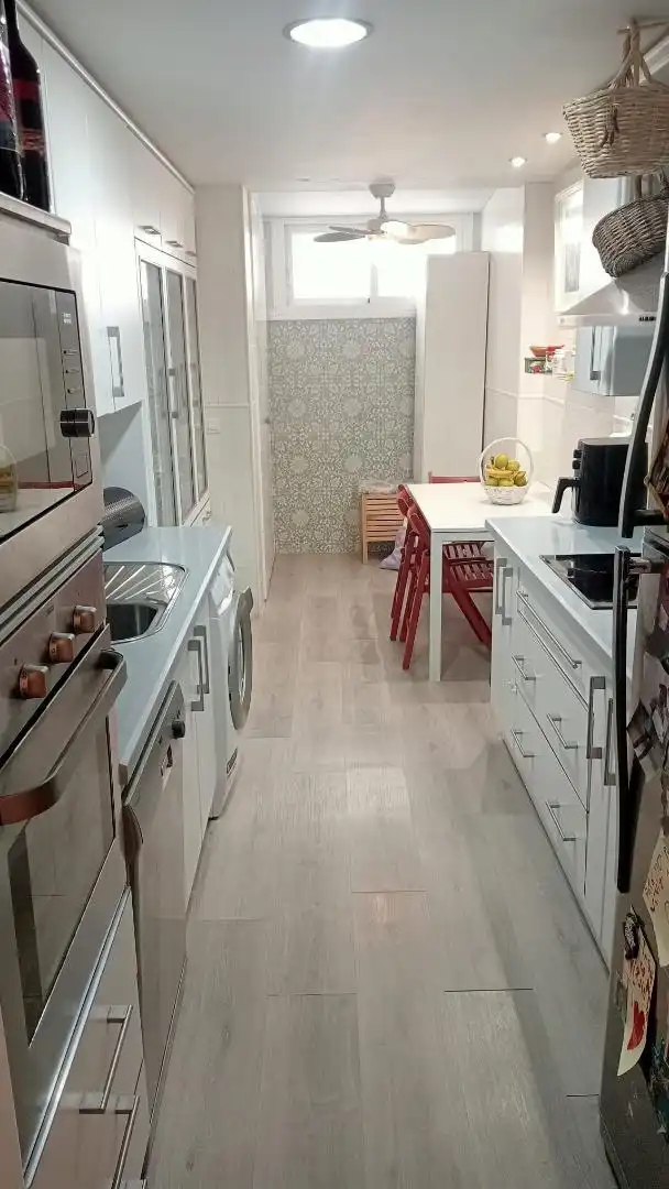 Flat for rent in Calle de las Trece Rosas, 11, Aljamar Flat for rent in Calle de las Trece Rosas, 11, Aljamar