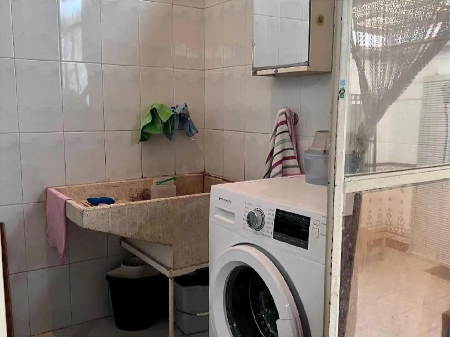Bany de Pis en venda en Jumilla amb Terrassa i Traster