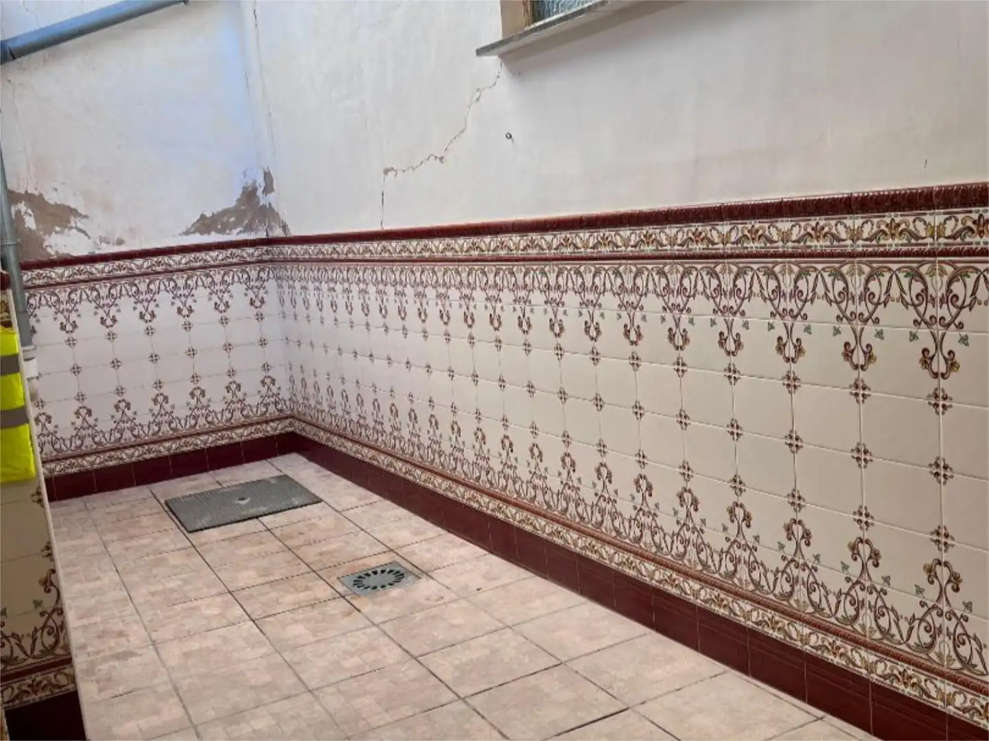 Bany de Pis en venda en Jumilla amb Terrassa i Traster