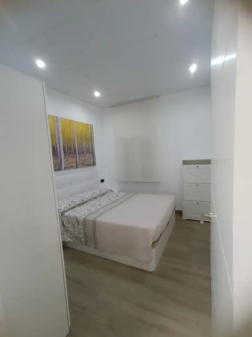 Pis de lloguer a Avenida los Toreros, 22, El Pilar Dormitori de Pis de lloguer en Albacete amb Aire condicionat, Moblat i Forn