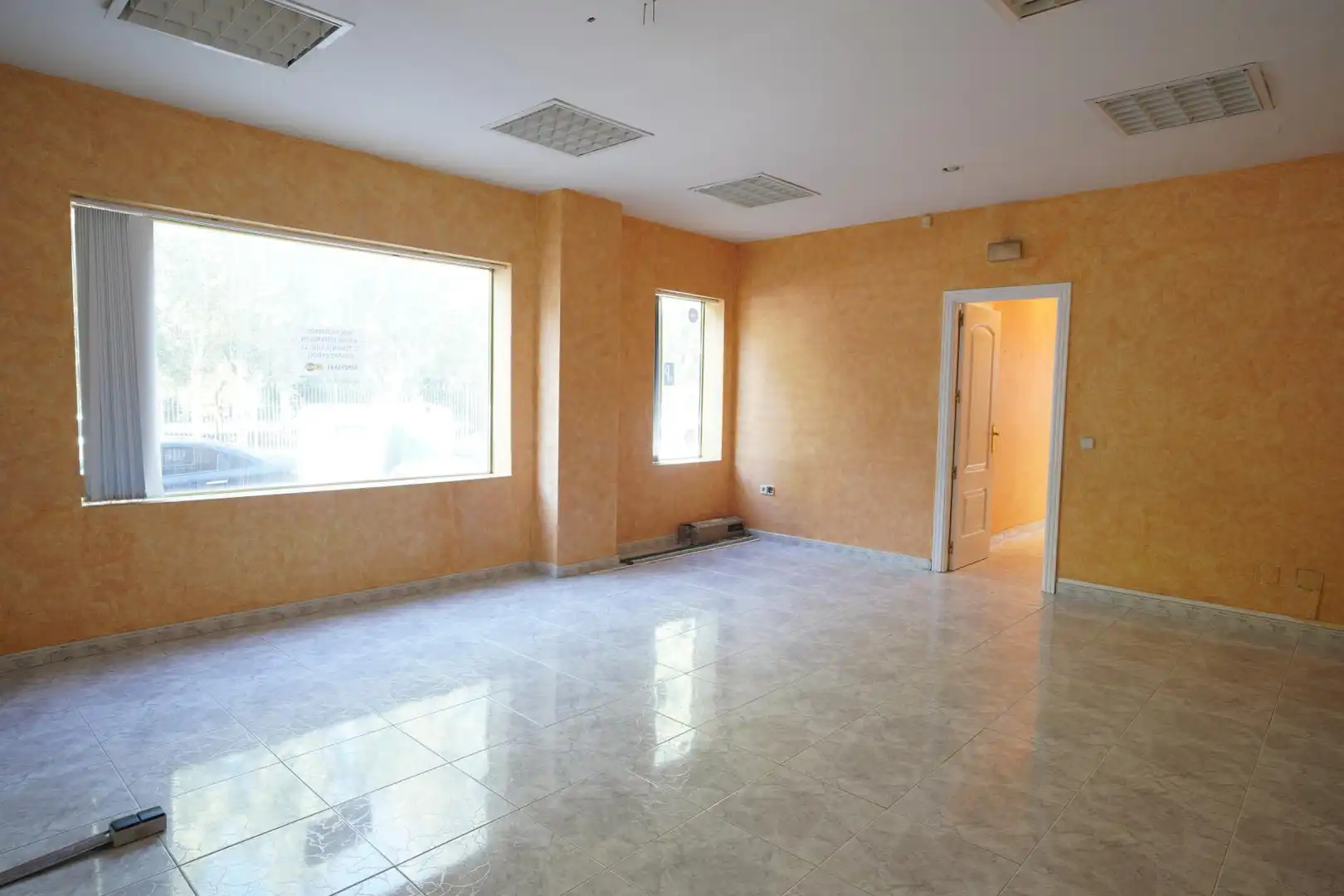 Oficina en venta en Alcalá de Henares