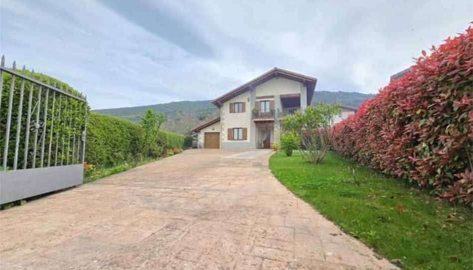 Casa adosada en venta en Aizoáin, Berrioplano / Berriobeiti - imagen 1 Foto 1 de Casa adosada en venta en Aizoáin, Berrioplano / Berriobeiti