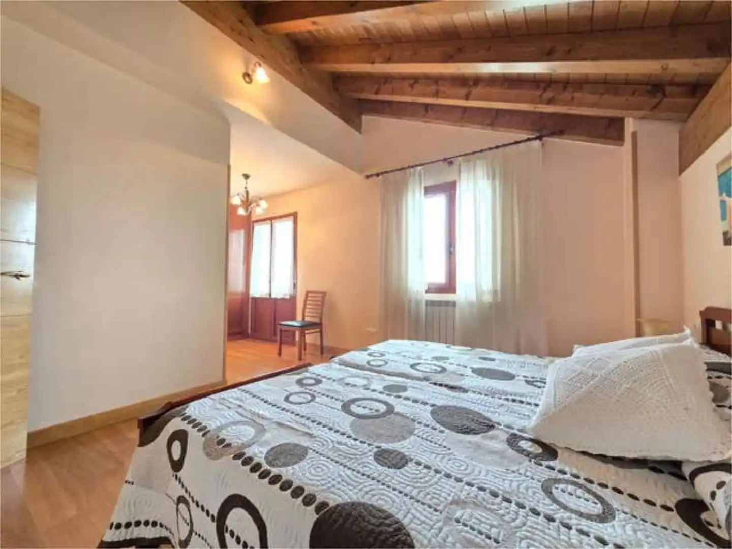 Casa adosada en venda a Aizoáin Dormitori de Casa adosada en venda en Berrioplano / Berriobeiti amb Calefacció, Jardí privat i Terrassa