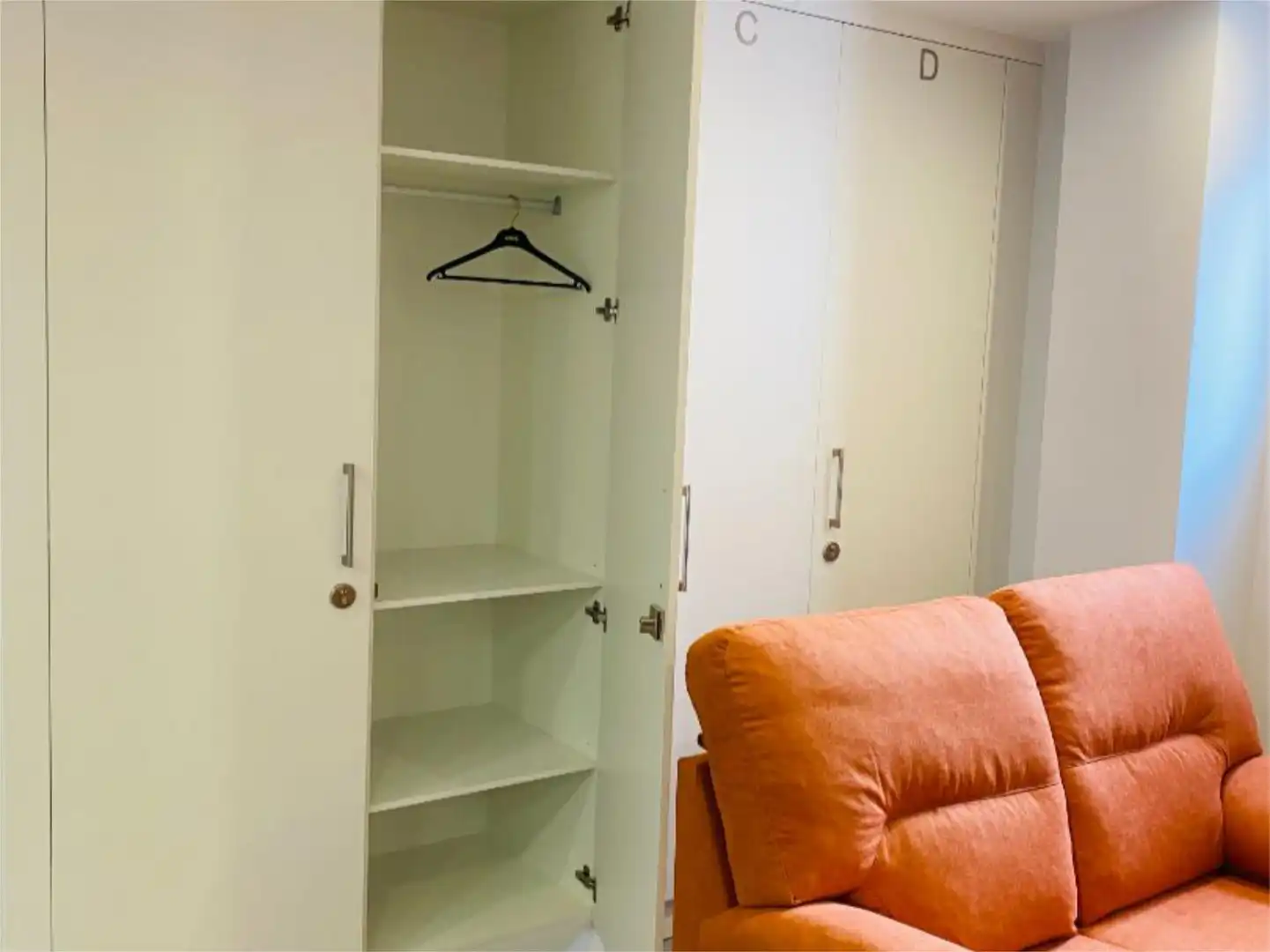 Room in Rúa das Carretas, 21, Campus Sur - Santa Marta Bedroom of Flat for share in Santiago de Compostela with Air Conditioner, Heating and Parquet flooring