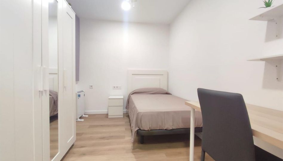 Habitación en Avinguda de Pau Claris, 9, Martorell, Barcelona - imagen 1 Foto 1 de Habitación en Avinguda de Pau Claris, 9, Martorell, Barcelona