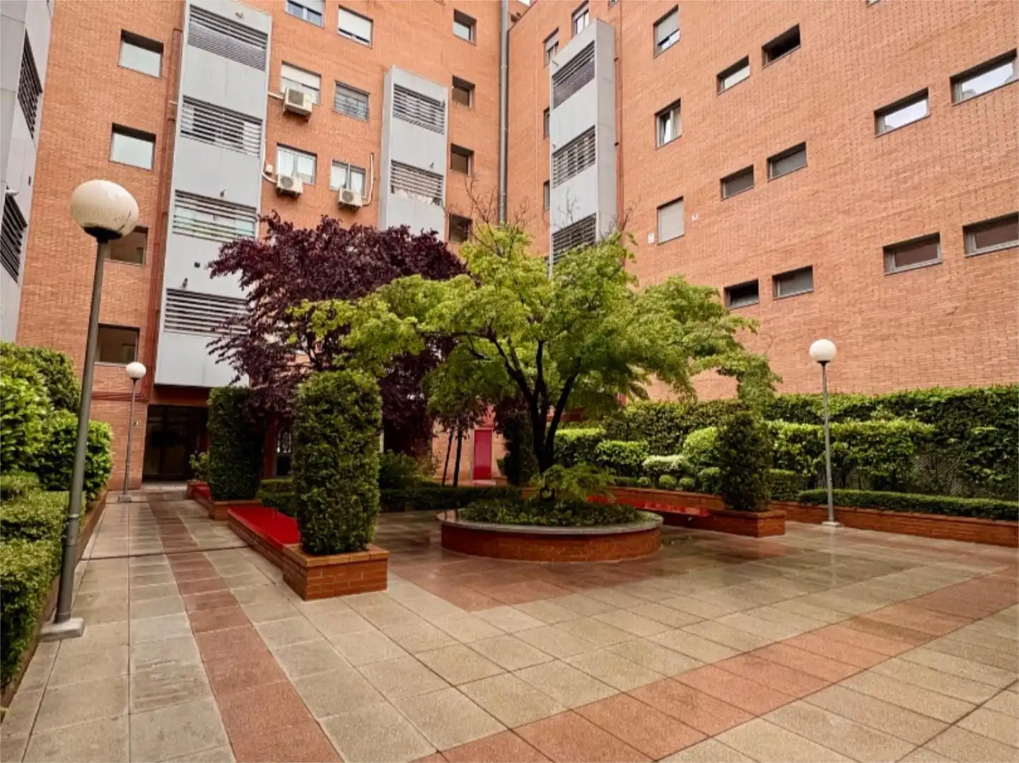 Vista exterior de Piso para compartir en  Madrid Capital con Aire acondicionado, Calefacción y Amueblado