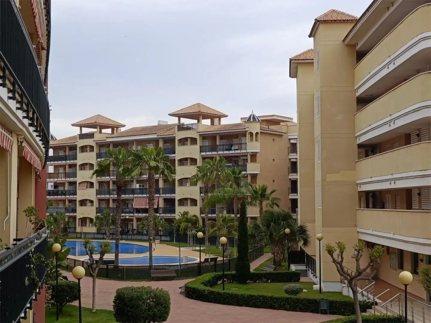 Vista exterior de Apartamento en venta en Canet d'En Berenguer con Aire acondicionado, Terraza y Piscina