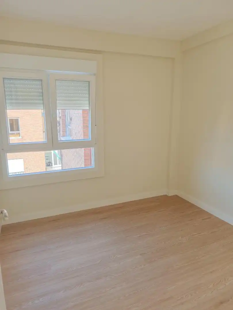 Pis en venda a Avenida de España, 20, Centro Dormitori de Pis en venda en Alcobendas amb Parquet, Terrassa i Traster