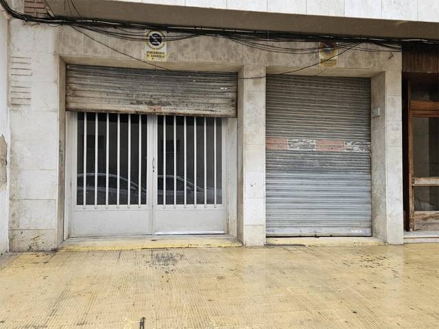 Local comercial en Venta en Calle la Iglesia, 22 en Catarroja