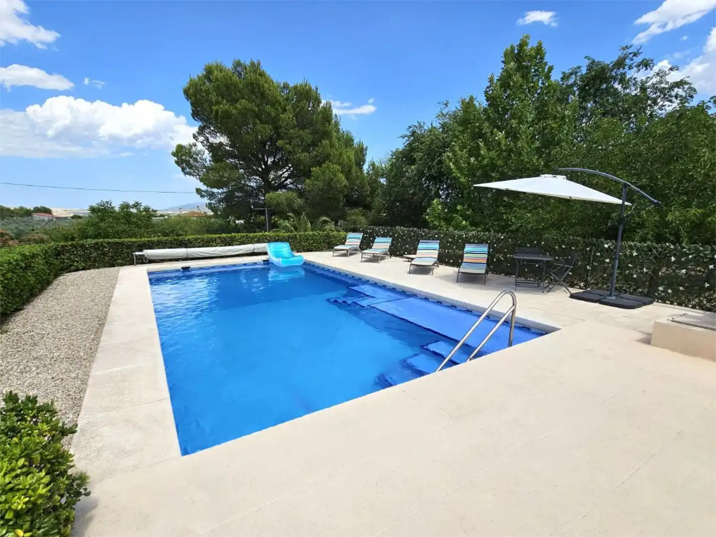 Piscina de Casa o xalet en venda en Caudete amb Aire condicionat, Terrassa i Piscina