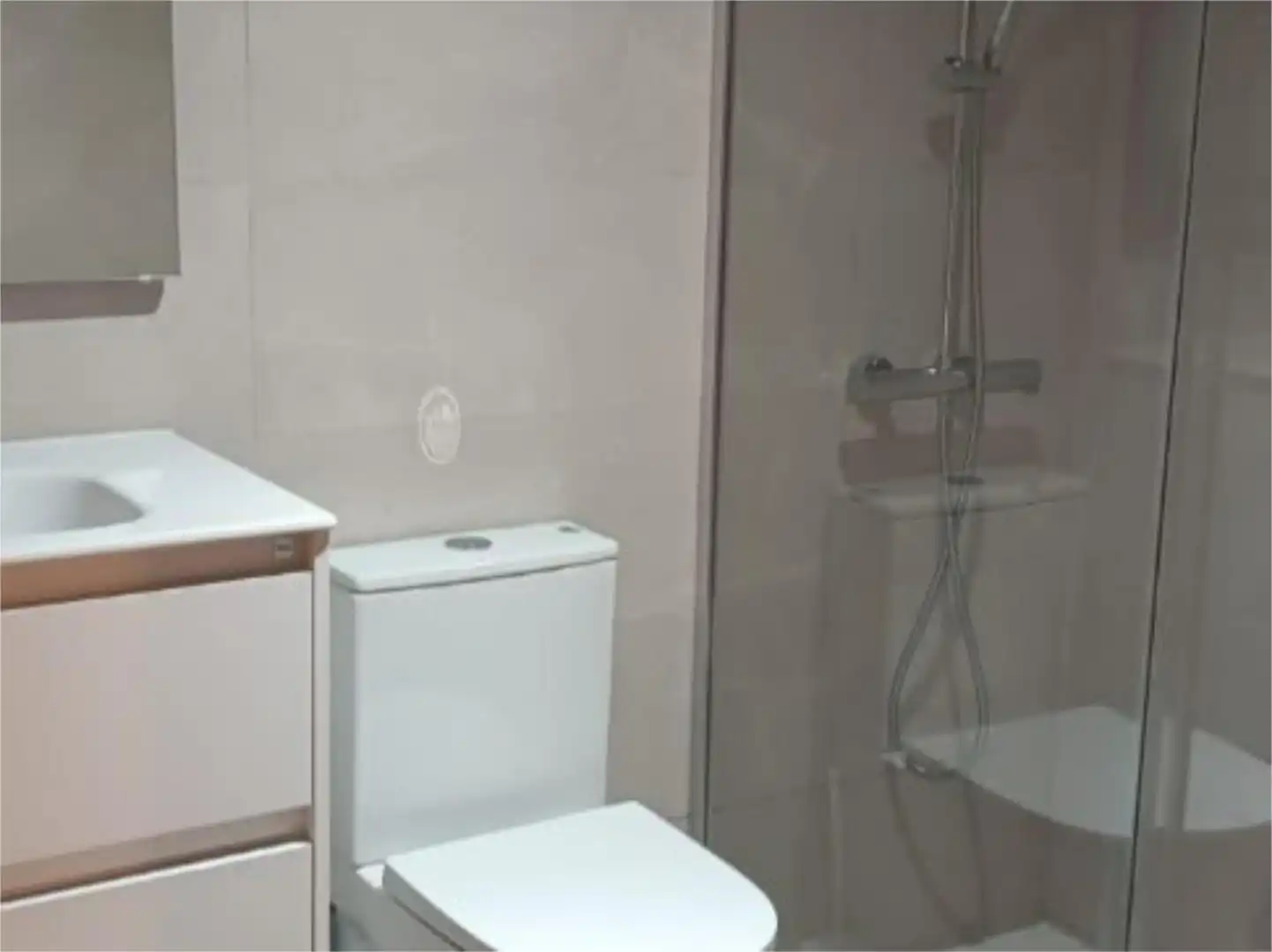 Flat for sale in Carrer Veler, 10b, Mas Florit - Ca la Guidó Bathroom of Flat for sale in Blanes with Air Conditioner and Terrace