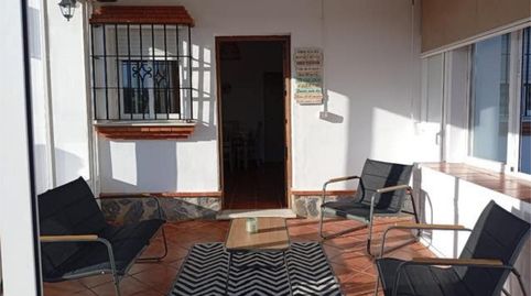 Casa adosada de alquiler en Barrio Nuevo, Conil de la Frontera - imagen 4 Foto 4 de Casa adosada de alquiler en Barrio Nuevo, Conil de la Frontera