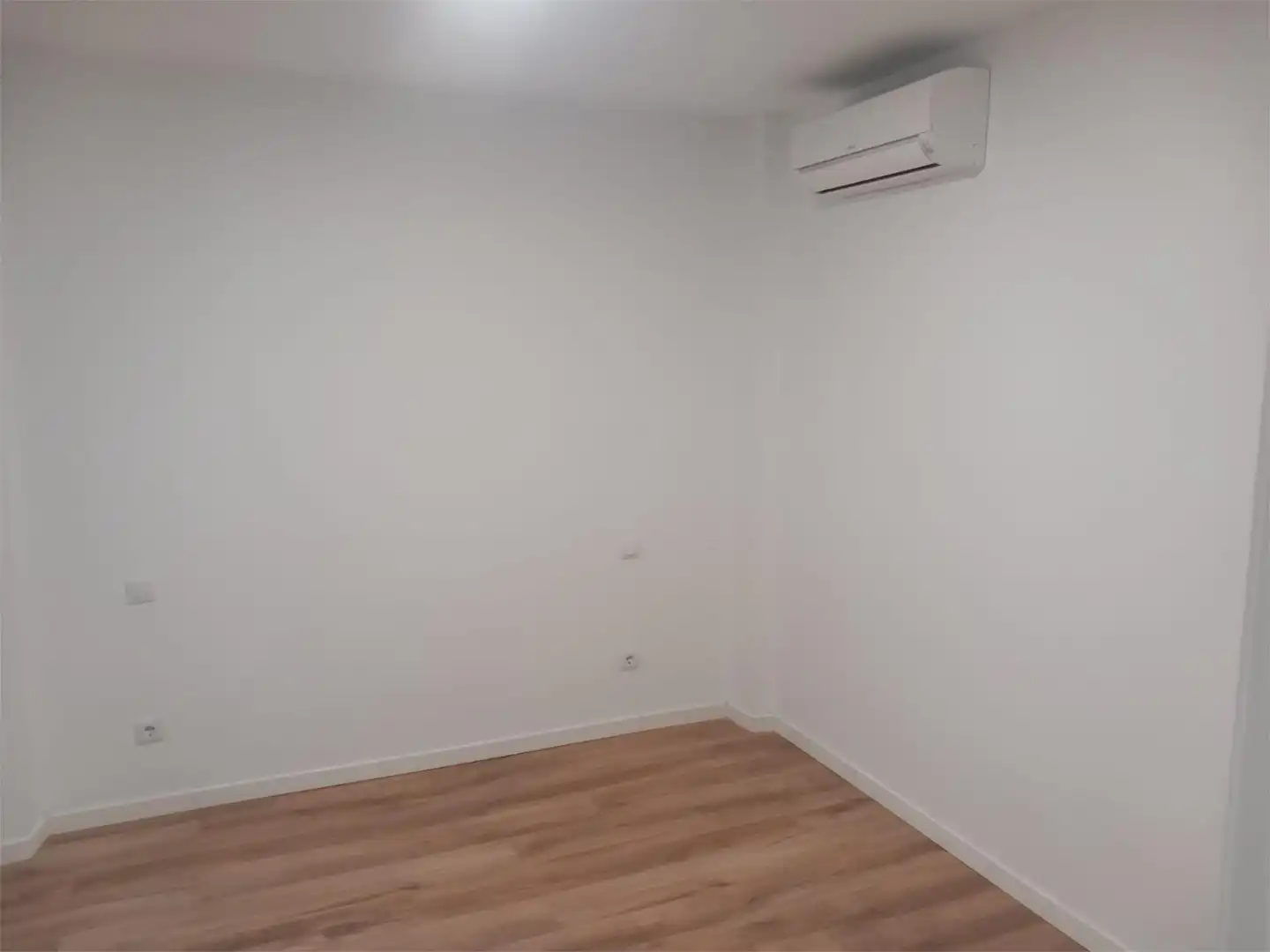 Flat for sale in Avenida de Colón, 9, Residencia Flat for sale in Logroño with Air Conditioner