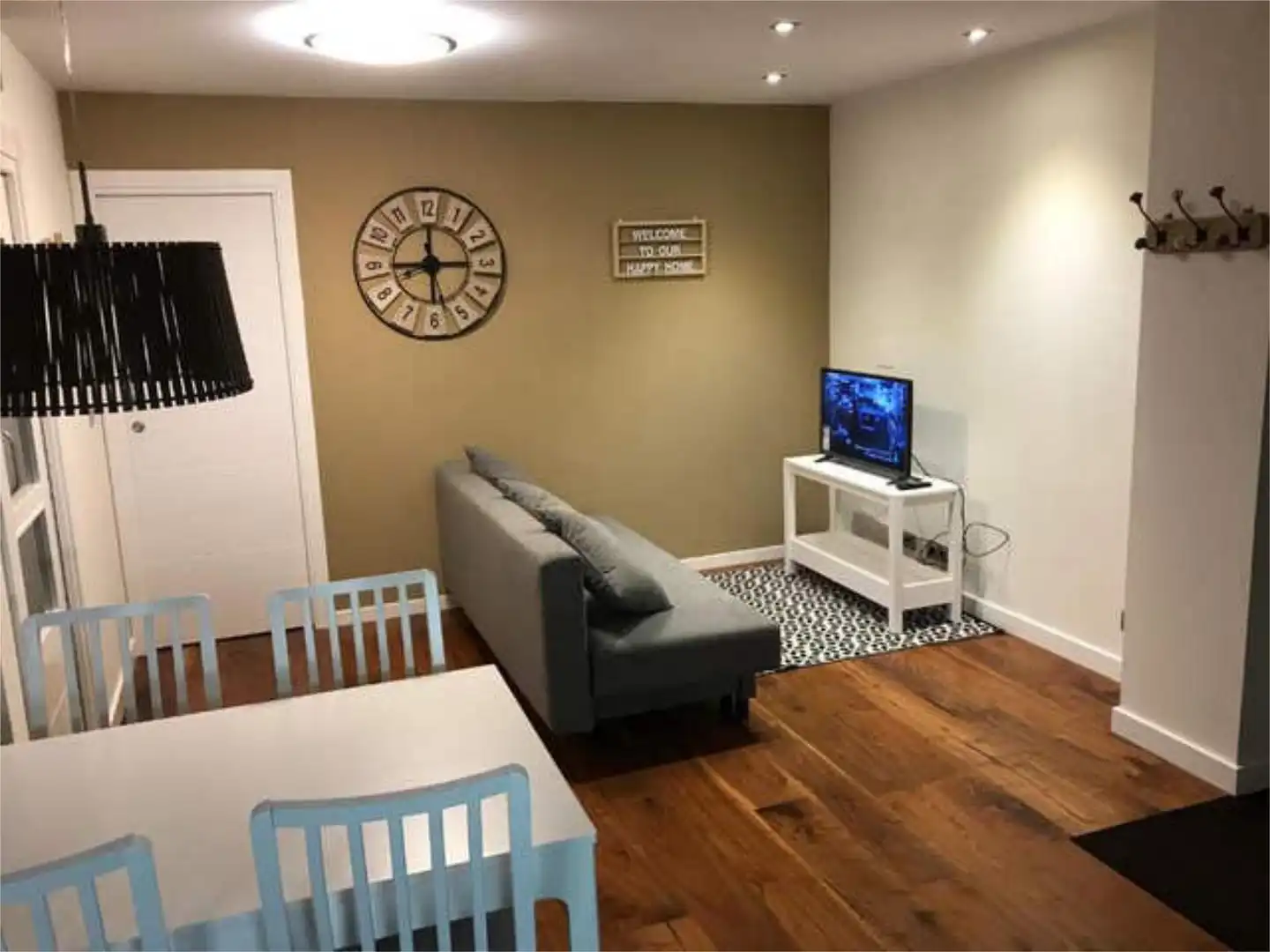 Flat for sale in San Juan Living room of Flat for sale in Pamplona / Iruña with Heating, Storage room and Furnished