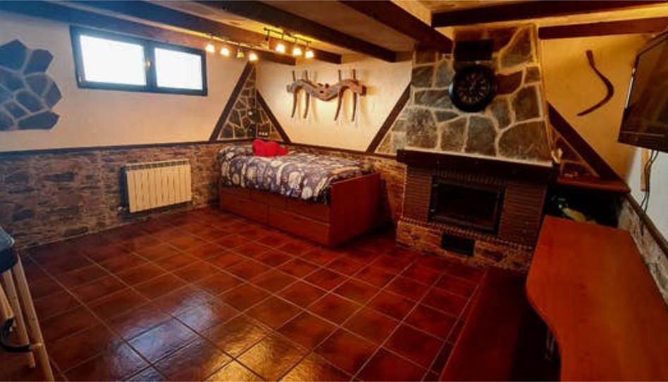 Study for rent in Hervencias, Ávila Capital - image 1 Photo 1 of Study for rent in Hervencias, Ávila Capital