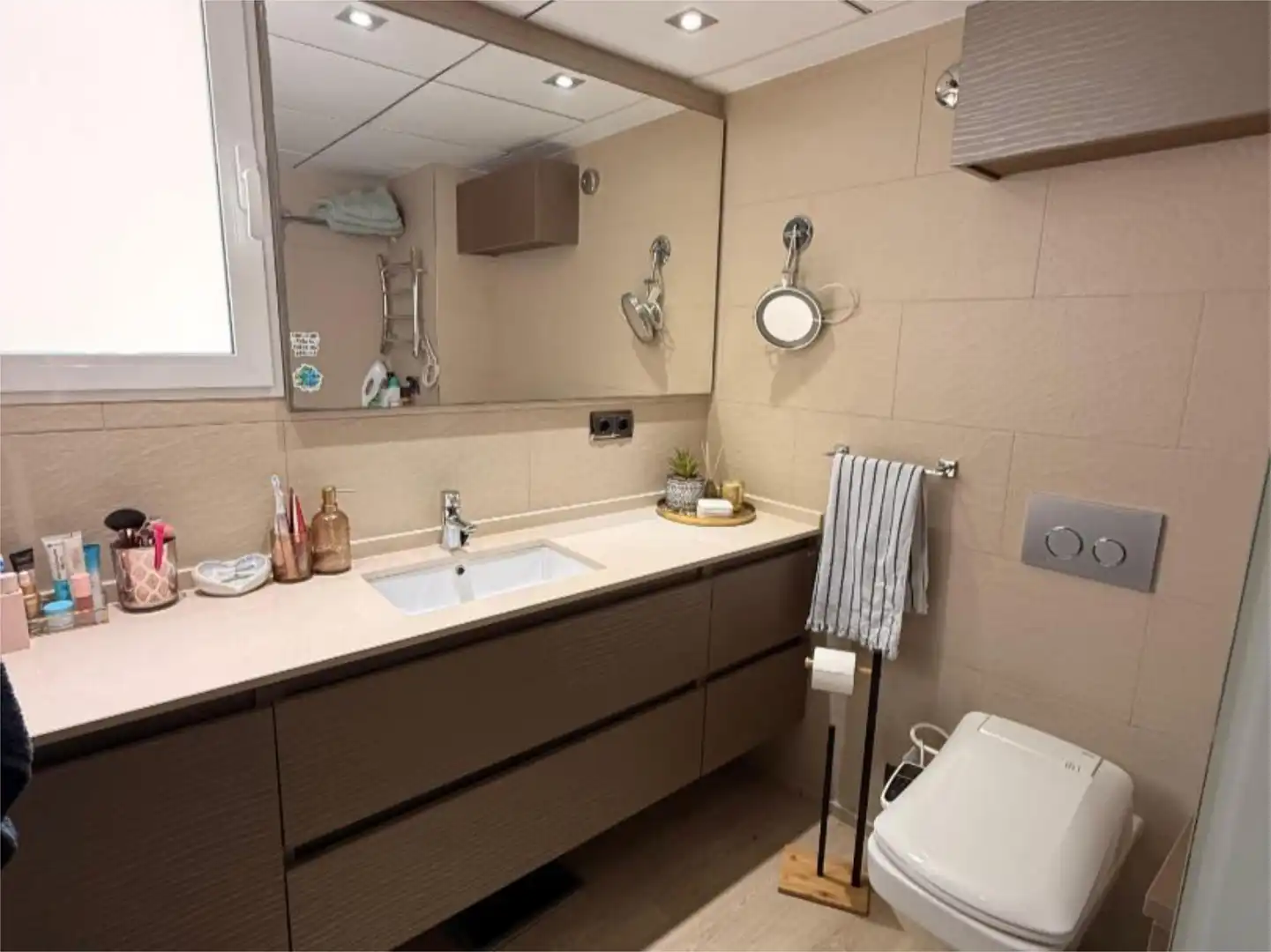Bathroom of Flat for rent in Alicante / Alacant  with Air Conditioner, Swimming Pool and Furnished
