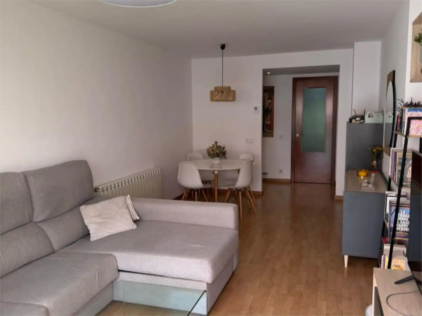 Piso en venta en Carretera Anglès, 29, Santa Coloma de Farners Sala de estar de Piso en venta en Santa Coloma de Farners con Terraza y Balcón