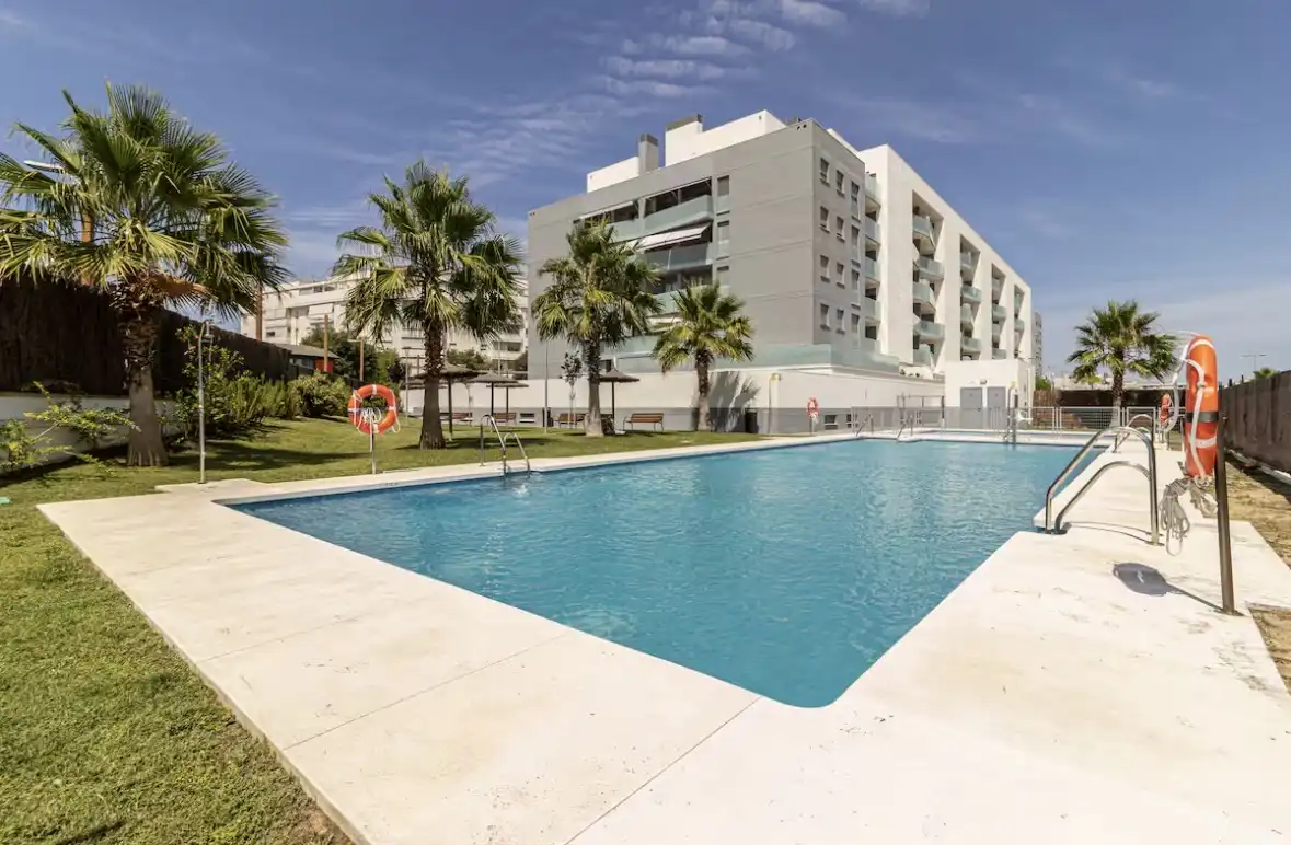 Piscina de Piso de alquiler en Jerez de la Frontera con Aire acondicionado, Calefacción y Jardín privado