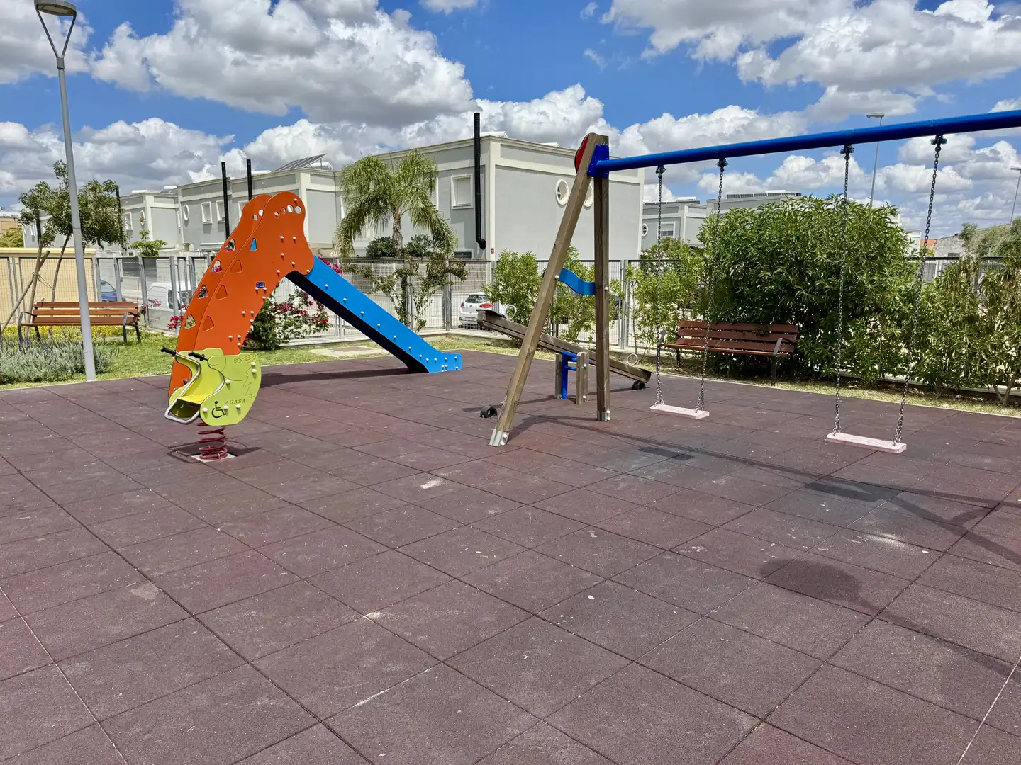 Parking de Piso de alquiler en Jerez de la Frontera con Aire acondicionado, Calefacción y Jardín privado