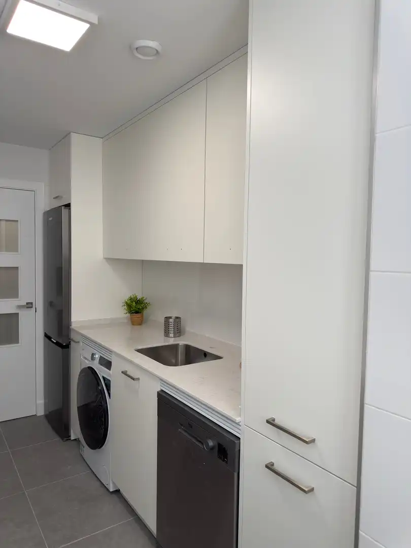 Cocina de Piso de alquiler en Jerez de la Frontera con Aire acondicionado, Calefacción y Jardín privado