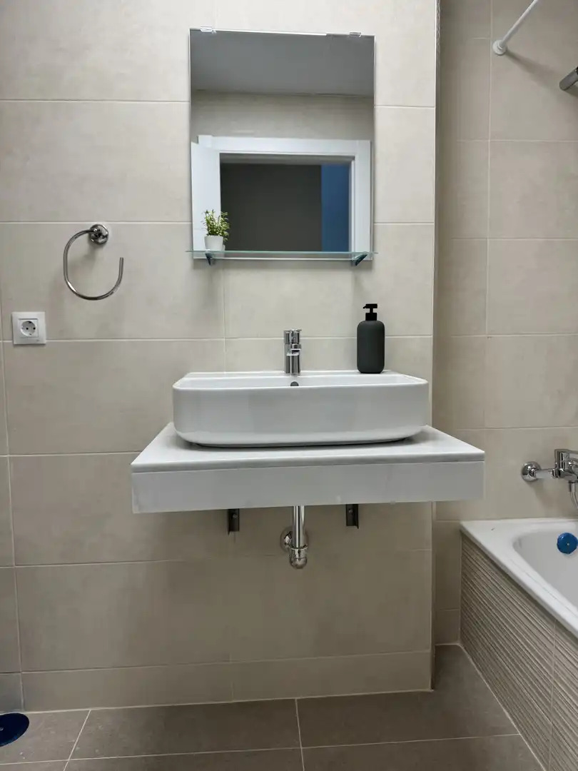 Baño de Piso de alquiler en Jerez de la Frontera con Aire acondicionado, Calefacción y Jardín privado