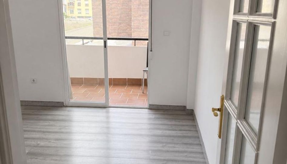Piso en venta en Atarfe, Granada - imagen 1 Foto 1 de Piso en venta en Atarfe, Granada