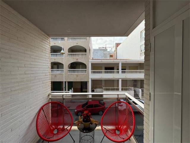 Apartamento en Alquiler en Guardamar Playa