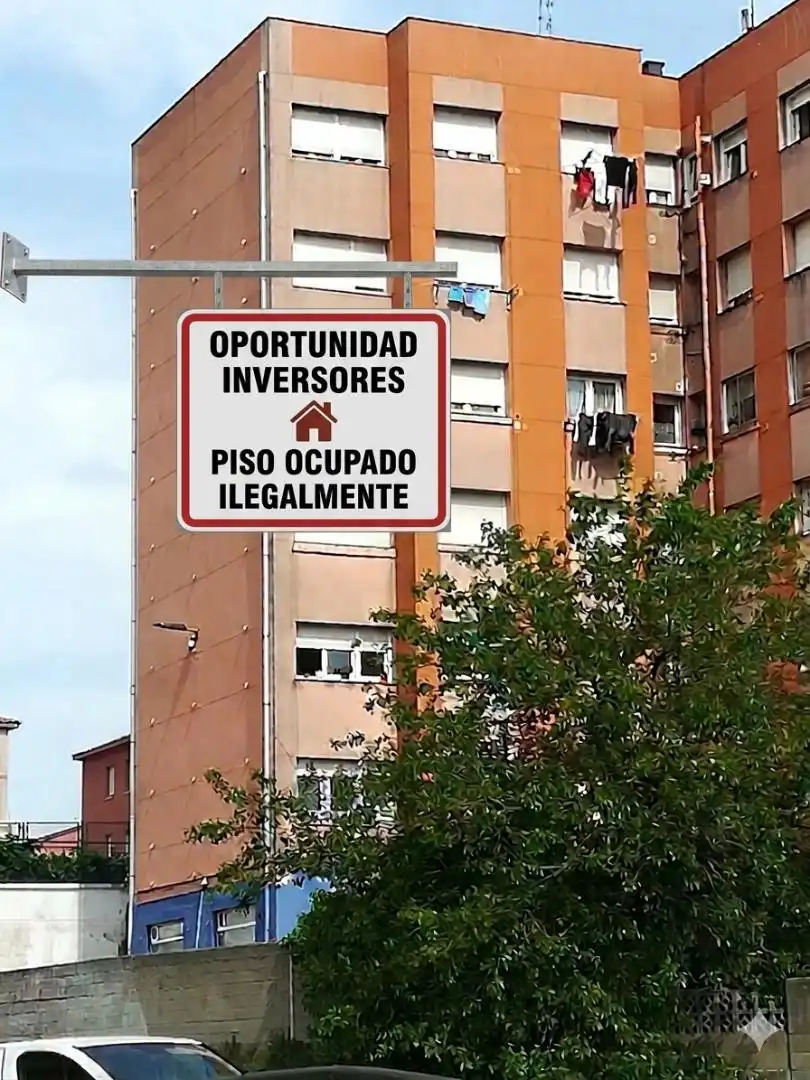 Piso en venta en Bajada de San Juan, 274, Los Castros Vista exterior de Piso en venta en Santander con Calefacción, Amueblado y Horno