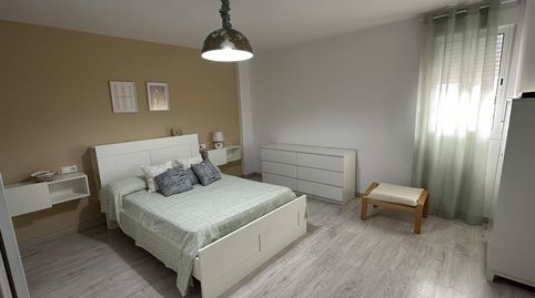 Foto 2 de Apartament de lloguer a Calle Miguel Mihura, 11, Mairena del Alcor, Sevilla