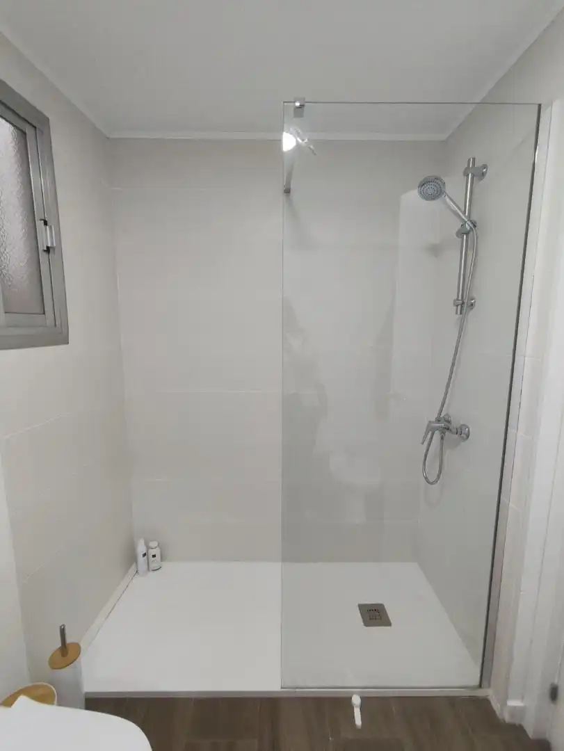 Piso de alquiler en Avenida Mancomunidad del Alto Turia, 40, Chelva Baño de Piso de alquiler en Chelva con Calefacción, Parquet y Amueblado