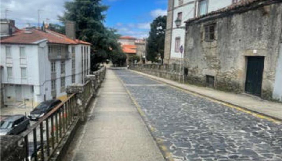 Casa adosada en venta en Campus Norte - San Caetano, Santiago de Compostela - imagen 1 Foto 1 de Casa adosada en venta en Campus Norte - San Caetano, Santiago de Compostela
