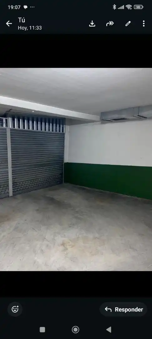 Aparcament de Apartament de lloguer en Ourense Capital  amb Calefacció, Parquet i Terrassa