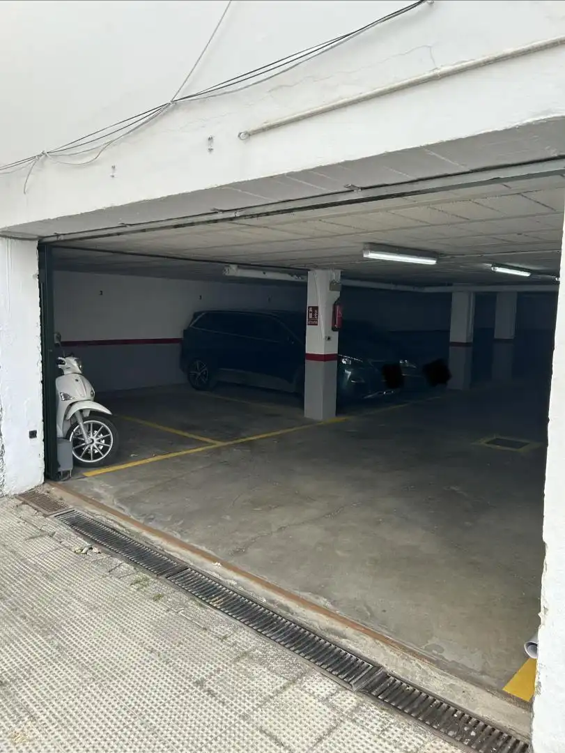 Garage zum Verkauf in Ronda de la Huerta Nueva, 13, Salesianos Parkplatz von Garage zum Verkauf in Utrera